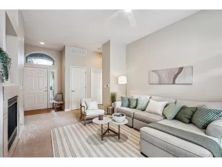 Photo #5: 3677692 Listing 