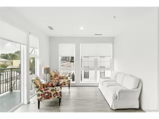 Photo #4: 3679929 Listing