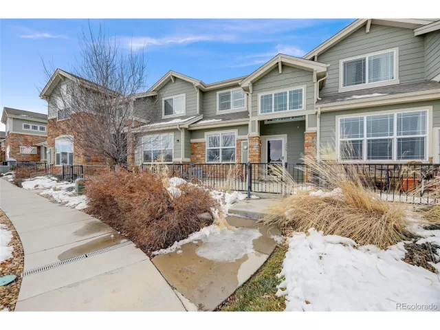 MLS: 3681794 Condo For Sale