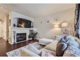 Photo #4: 3682565 Listing