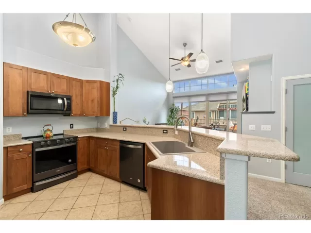 MLS: 3692253 Condo For Sale