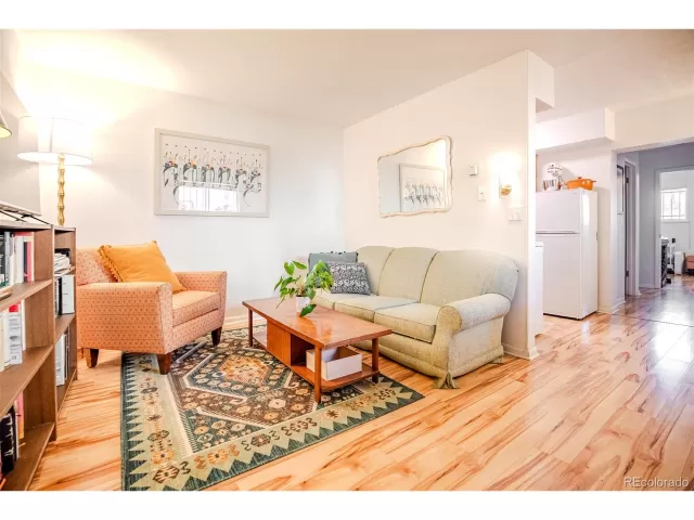 MLS: 3693699 Condo For Sale