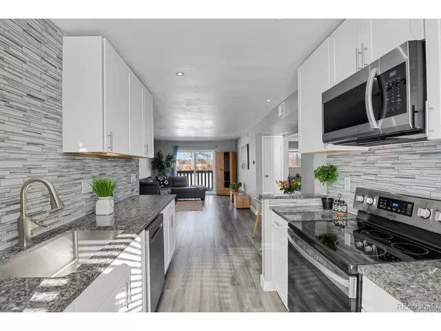 MLS: 3694141 Condo For Sale