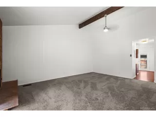 Photo #3: 3697151 Listing