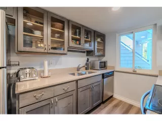 Photo #6: 3701301 Listing