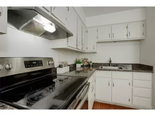 Photo #5: 3702355 Listing