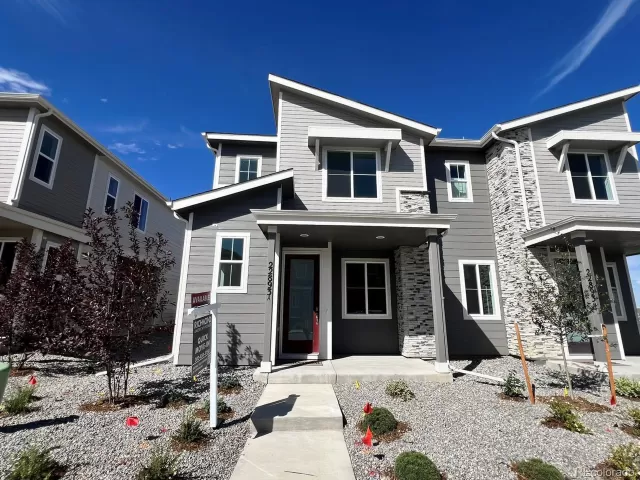 MLS: 3704494 Condo For Sale