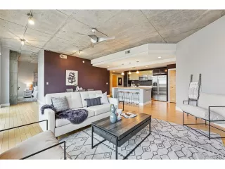 Photo #5: 3705185 Listing