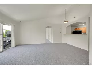 Photo #3: 3708820 Listing