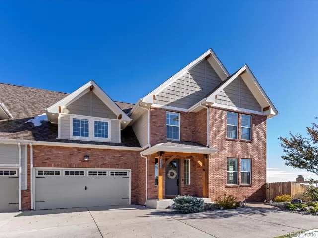 MLS: 3713150 Condo For Sale