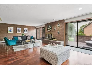 Photo #6: 3713909 Listing