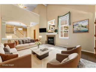 Photo #4: 3715019 Listing