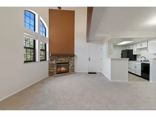 Photo #4: 3715574 Listing