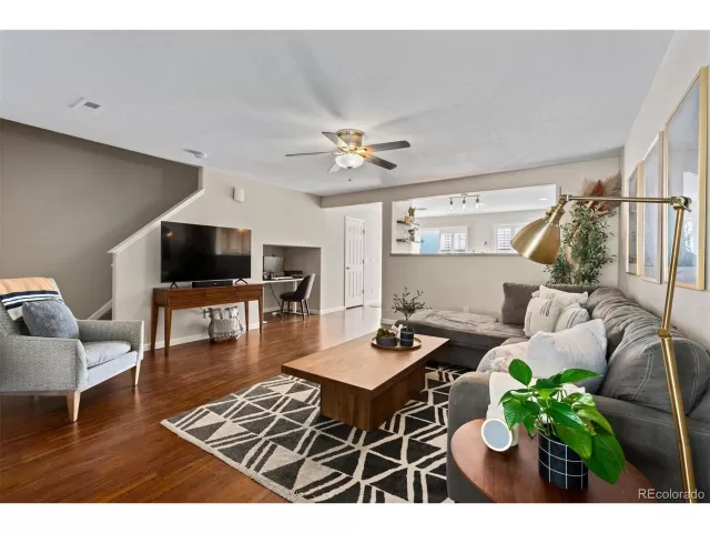 MLS: 3715664 Condo For Sale