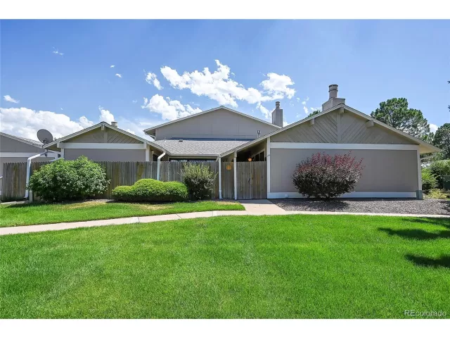 MLS: 3719869 Condo For Sale