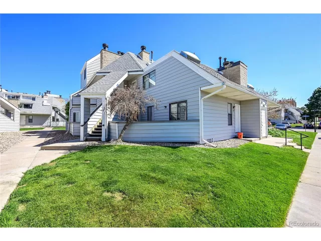 MLS: 3720085 Condo For Sale