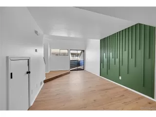 Photo #3: 3720085 Listing 