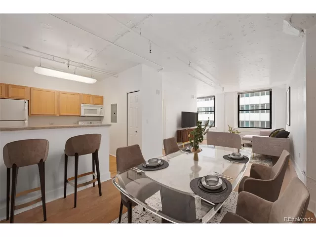 MLS: 3721600 Condo For Sale