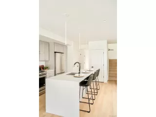 Photo #2: 3724045 Listing