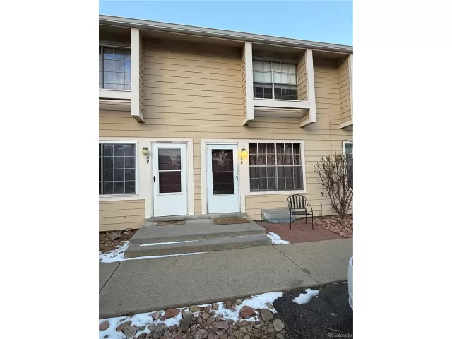 MLS: 3725654 Condo For Sale