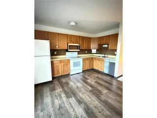 Photo #4: 3725654 Listing