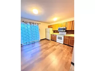 Photo #5: 3725654 Listing