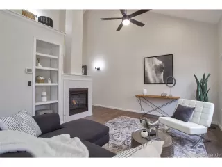 Photo #3: 3728832 Listing