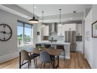 Photo #6: 3733527 Listing 