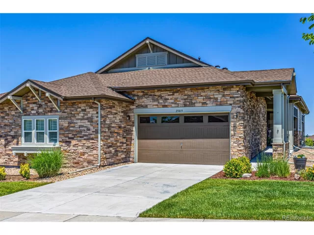 MLS: 3735103 Condo For Sale