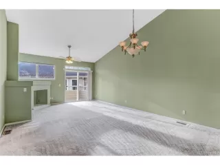 Photo #4: 3737956 Listing