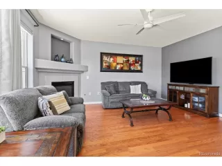 Photo #5: 3739855 Listing 