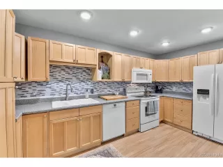 Photo #6: 3739964 Listing 