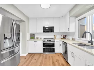 Photo #4: 3745904 Listing 