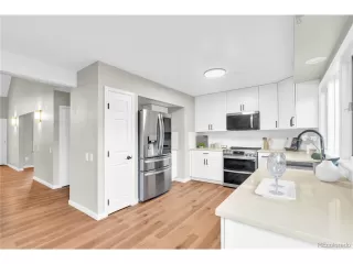 Photo #6: 3745904 Listing 