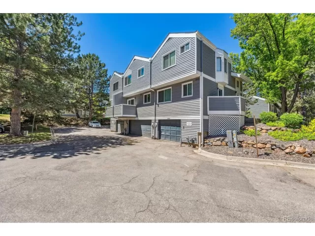 MLS: 3746947 Condo For Sale