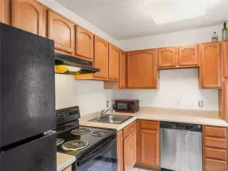 Photo #3: 3747395 Listing