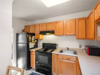 Photo #5: 3747395 Listing