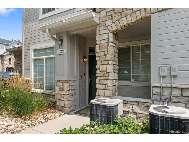 MLS: 3753220 Condo For Sale