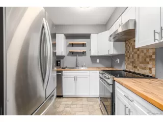 Photo #5: 3753983 Listing