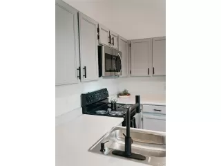 Photo #6: 3755559 Listing 