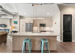 Photo #2: 3758545 Listing