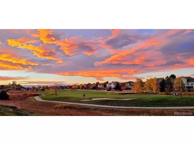 MLS: 3761660 Condo For Sale