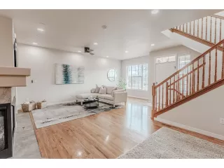 Photo #4: 3766005 Listing