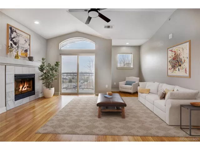 MLS: 3766541 Condo For Sale