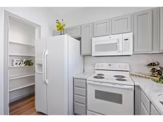 Photo #3: 3767384 Listing