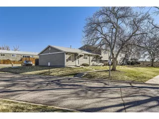 Photo #4: 3768405 Listing 