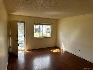 Photo #6: 3768405 Listing 