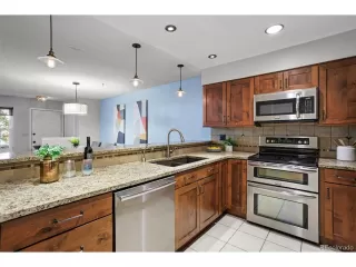 Photo #5: 3768706 Listing