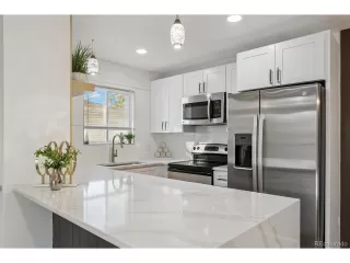 Browse active condo listings in JEFFERSON GREEN