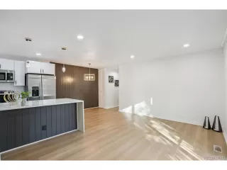 Photo #2: 3774478 Listing 